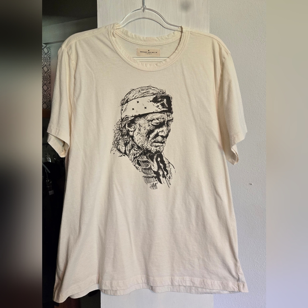 Imogene and Willie Unisex Large Willie Nelson Tee